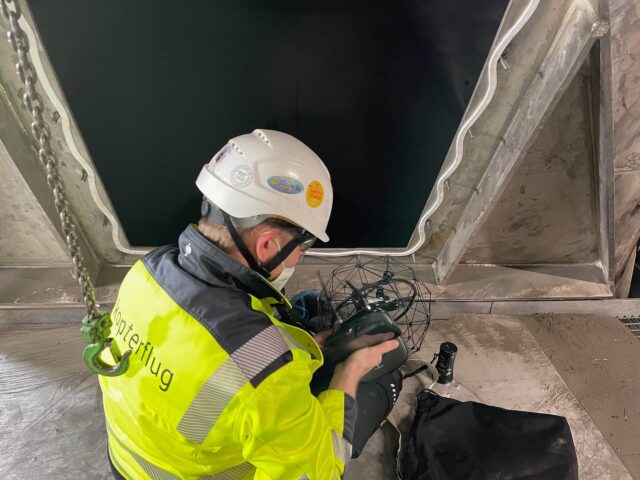 inspección del silo de cenizas chris
